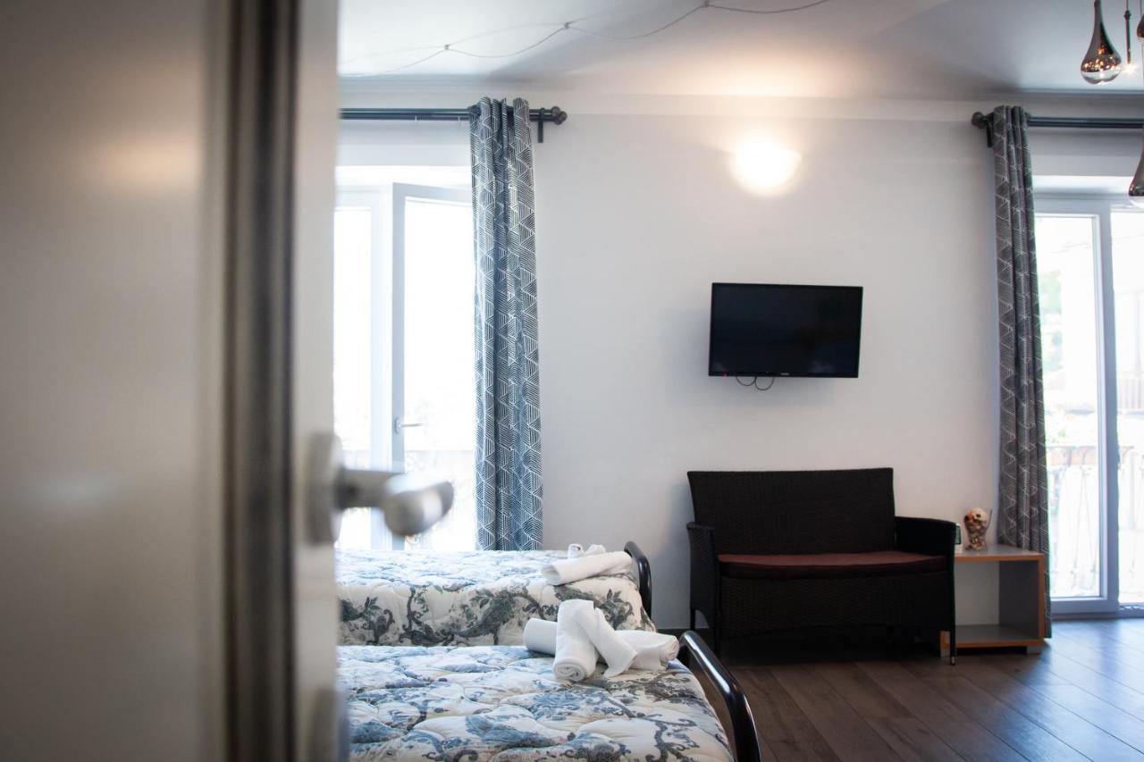B&B La Torre Маратеа Екстериор снимка